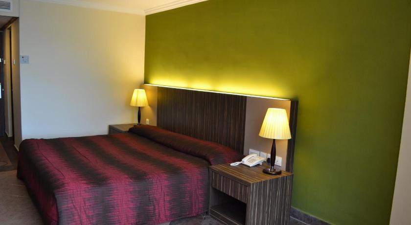 Image of Deluxe Room 11