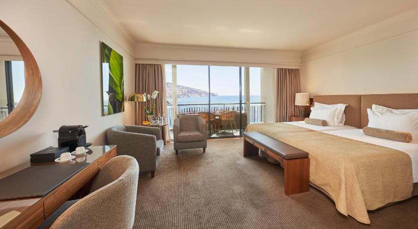 マデイラ島 The Cliff Bay - PortoBay 5つ星 ホテル 眺望
