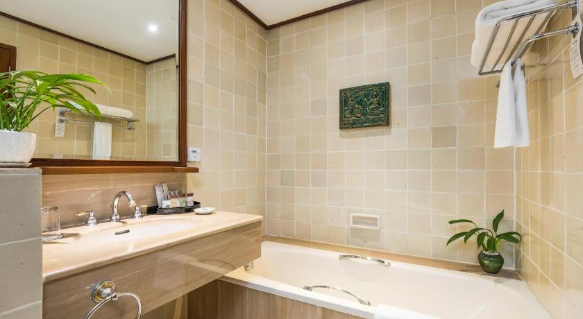 Image of Grand Deluxe City View Twin Bed Room 7