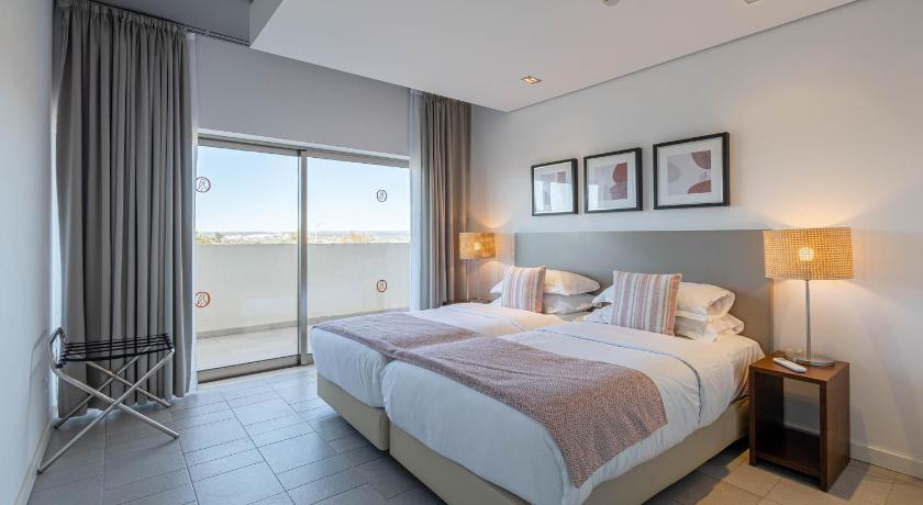 阿尔沃尔 Pelican Alvor 4星级 酒店 套房