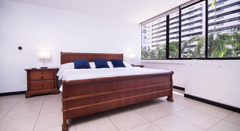 Bellini I 1, 2 habitaciones, Puerto Santa Ana, Guayaquil photo