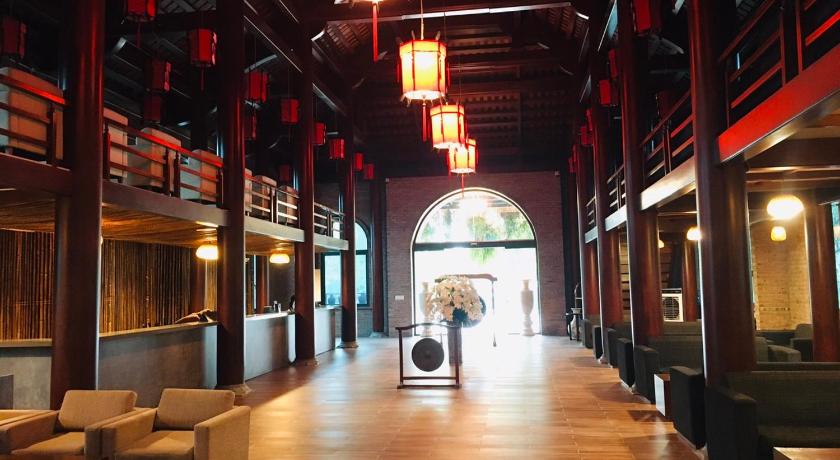 Wyndham Grand Vedana Ninh Binh photo