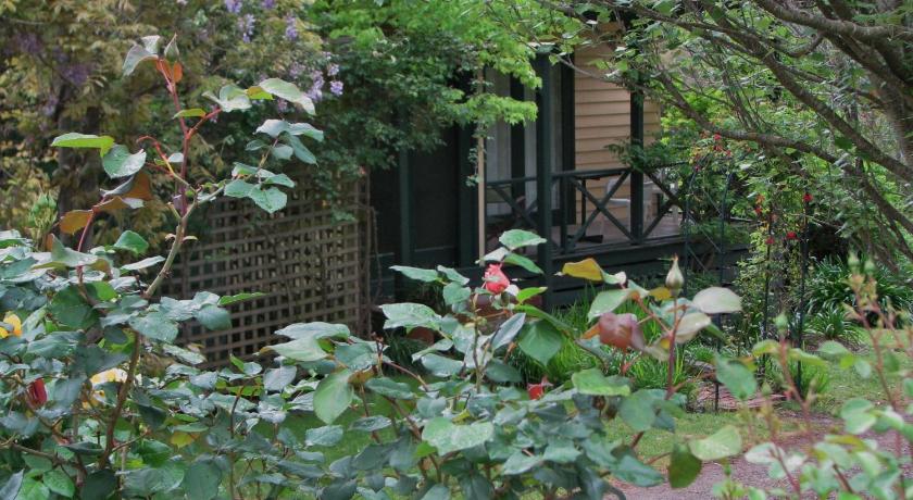 Leafield Cottages photo
