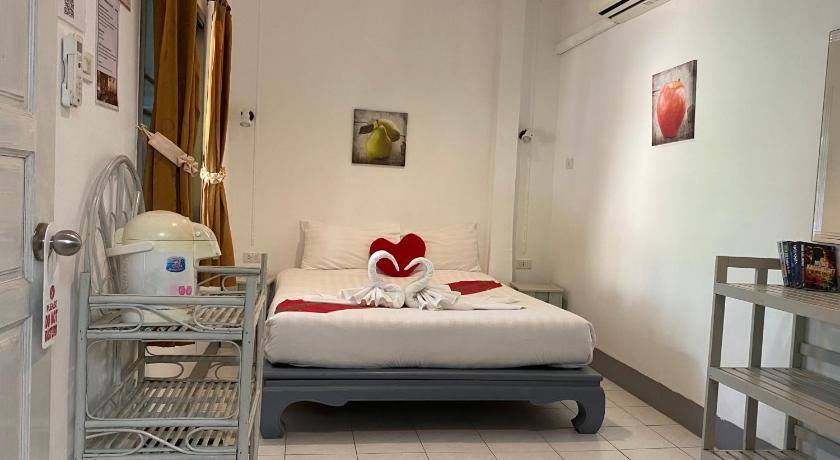 Image of Budget Double Room 8