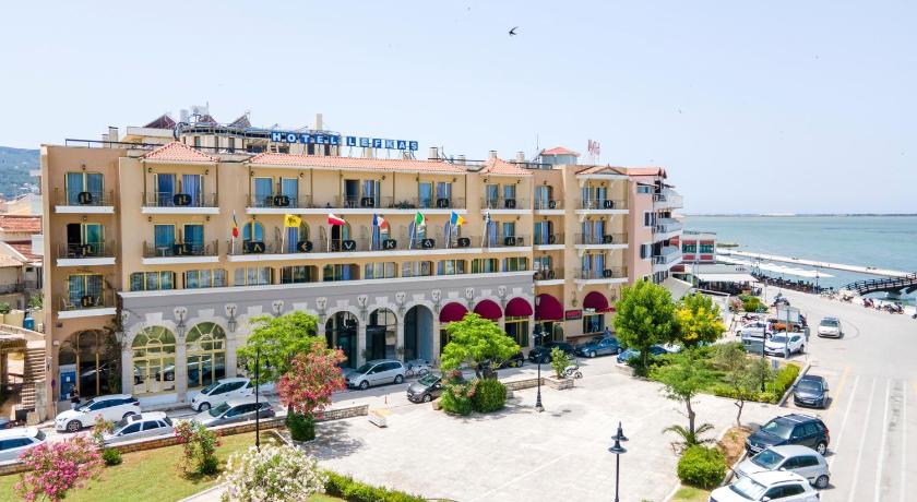 Hotel Lefkas photo