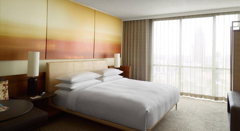 Image of King Room - Hearing Accessible 0