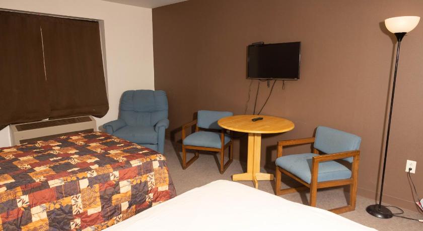 Lafayette Inn photo