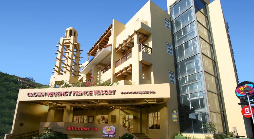 Crown Regency Prince Resort photo