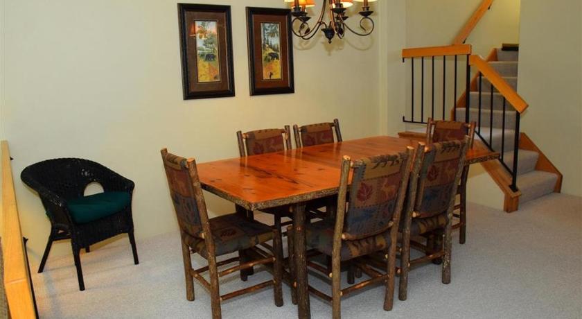 챔피언 Seven Springs Sunridge 2 Bedroom Standard Condo, Ski-In Out! condo 4성급 숙소 전망