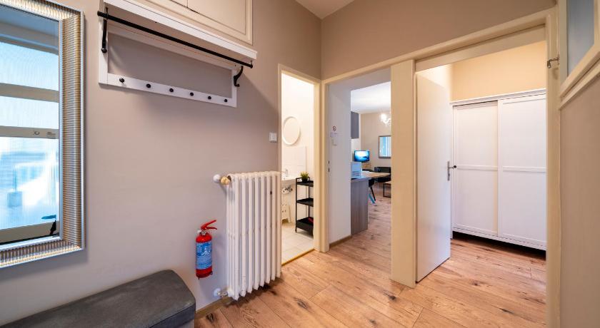 Image of Double Room with Shared Bathroom 9