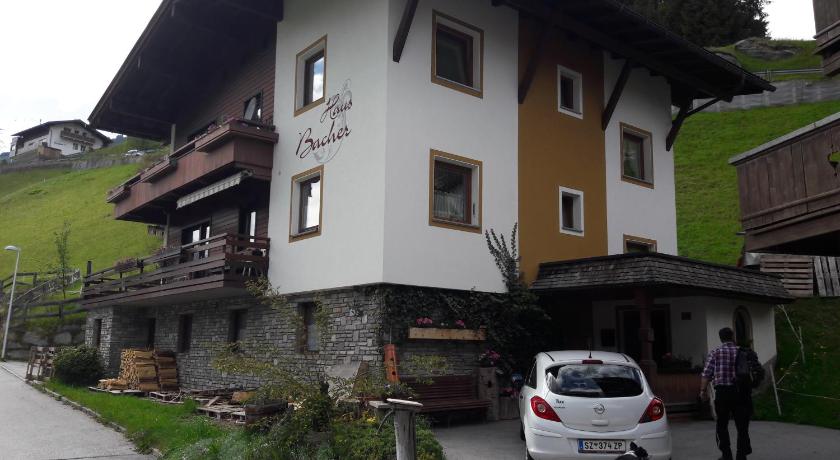 Haus Bacher photo
