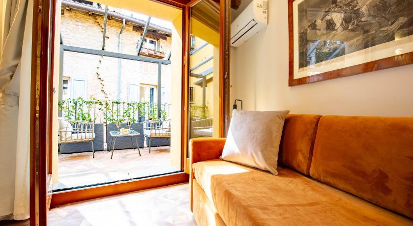 Falegnami Boutique Suites - BolognaRooms photo