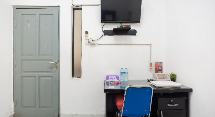 Image of RedDoorz Room 6