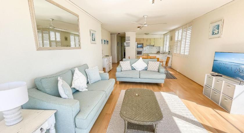 Harbourside 13 fantastic waterfront unit photo