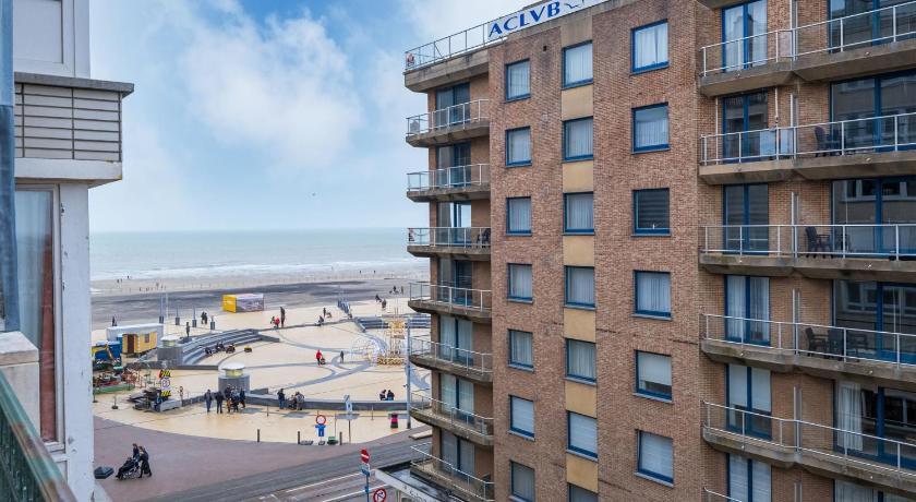 Duplex apartment near the sea - image 13