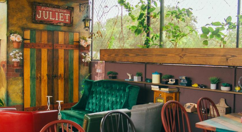 Velvet Hostal La novena — Hotel in Sonsonate