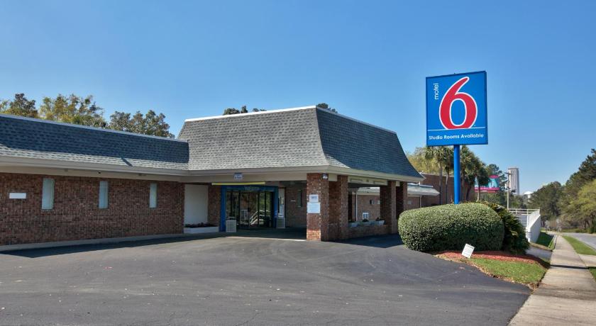 Motel 6-Tallahassee, FL - Downtown