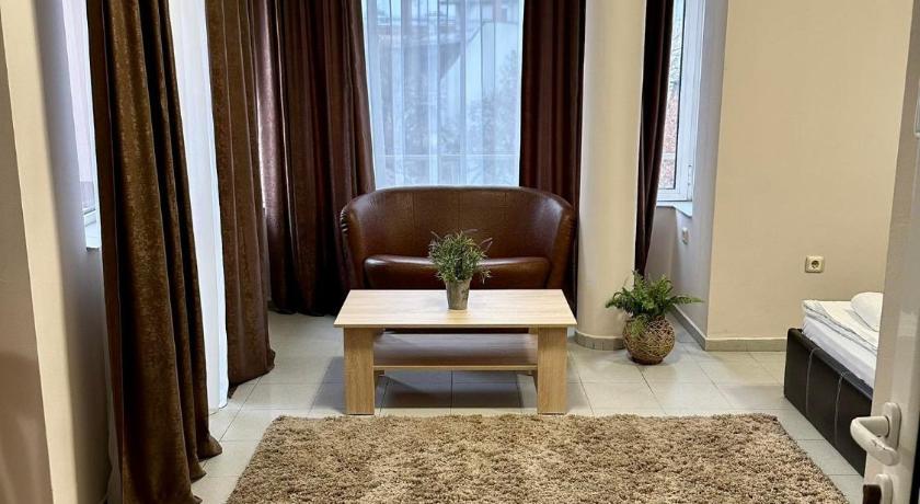 Family Guest House - image 21
