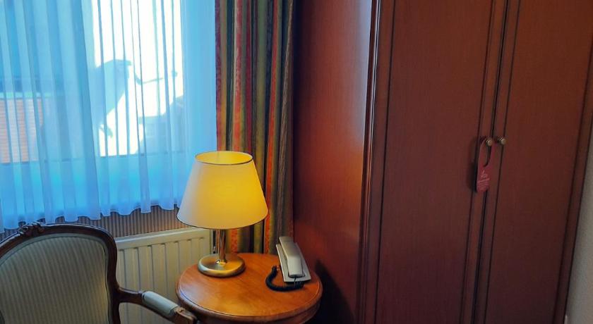Image of Single Room 12