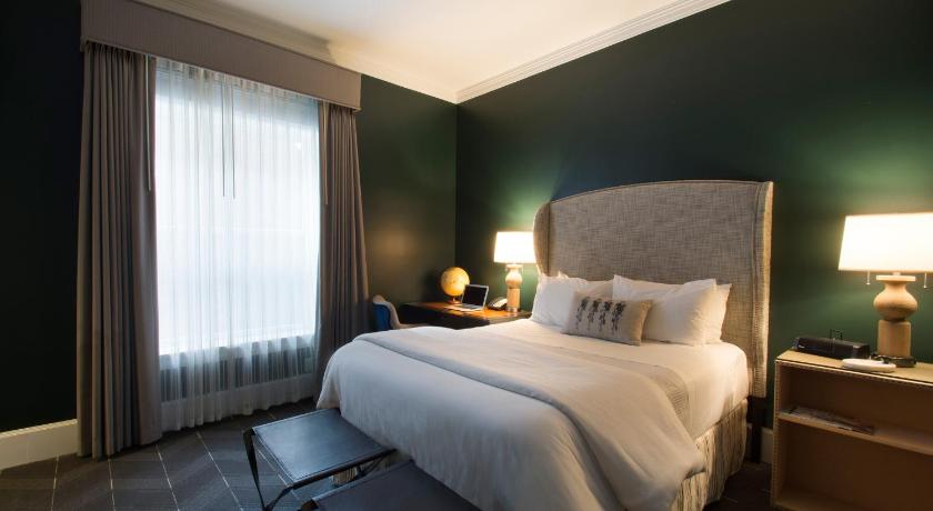 Sentinel, a Provenance Hotel photo