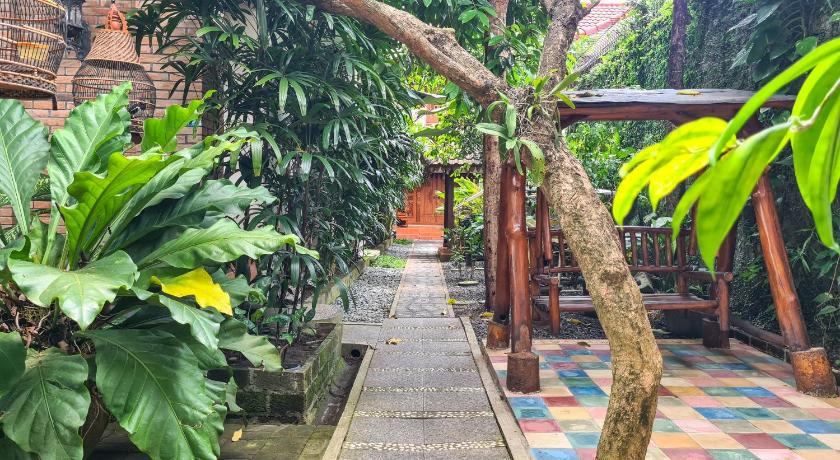 Ndalem Suryo Saptono Guest House photo