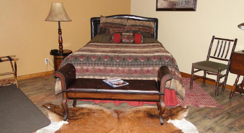 Cowboy's Lodge photo