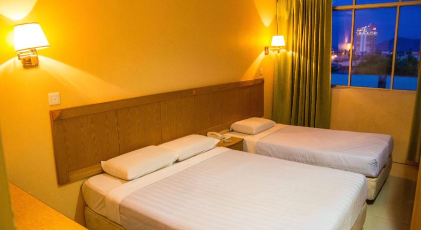 Istana Monaco Hotel photo
