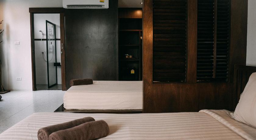 Image of Deluxe Room 16