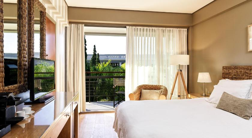 Premium Double or Twin Room with Side Sea View fotója 0