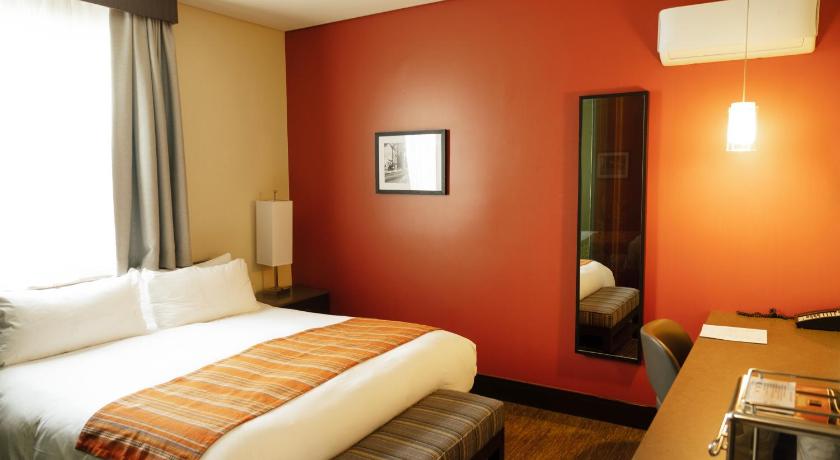 Image of Traditional King Room 8