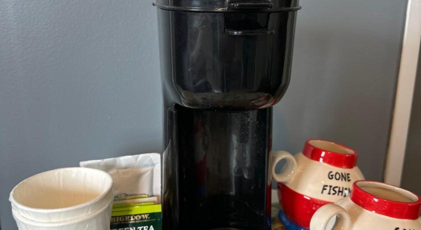 스위트 홈 (OR) Foster Lake Inn 숙소 외관