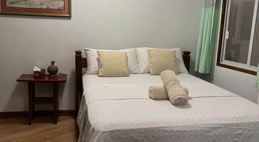 Image of Standard Suite 7