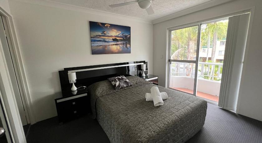 Cascade Gardens Apartments photo