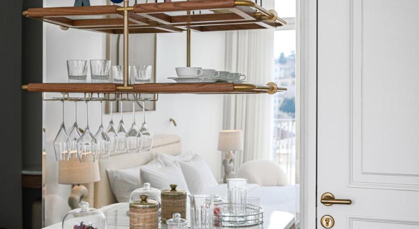 Image of Acropolis Junior Suite 6