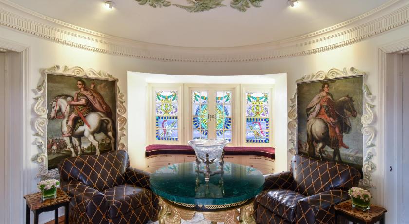 Immagine di Exceptional Suites 7