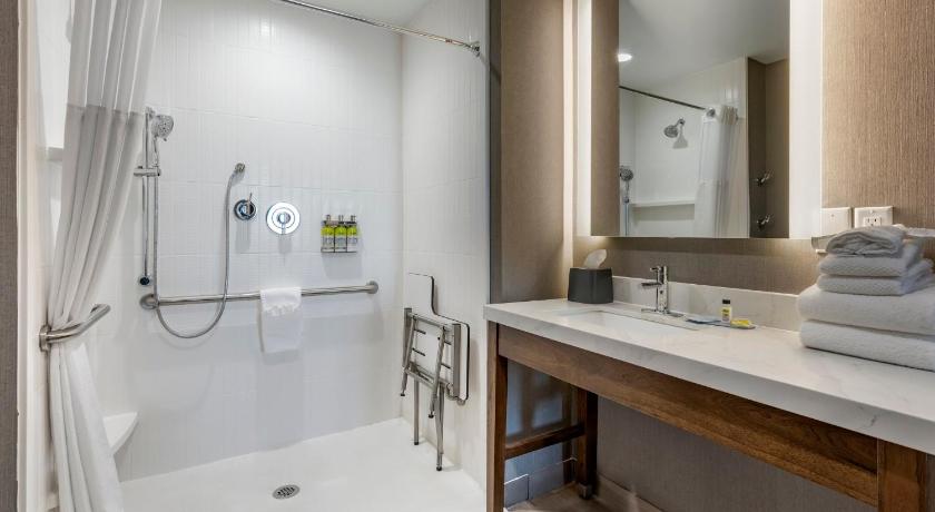 Bathroom, Staybridge Suites Dallas Grand Prairie in Dallas (TX)