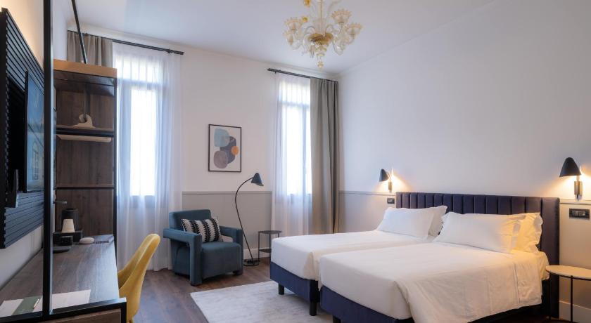 Mogliano Veneto The Foscarini 4-Star Hotel pool