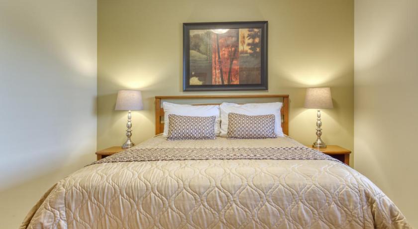 Image of Premier Two-Bedroom Apartment 17