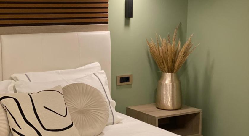 Image of Double Room with Balcony 12