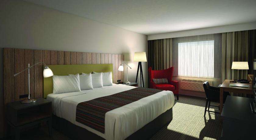 Country Inn & Suites by Radisson, Chippewa Falls, WI