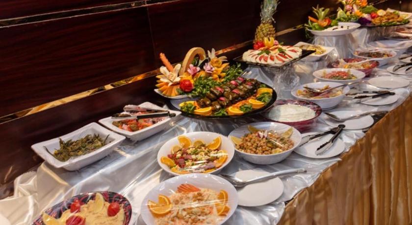 Al Bayraq Hotel - image 4