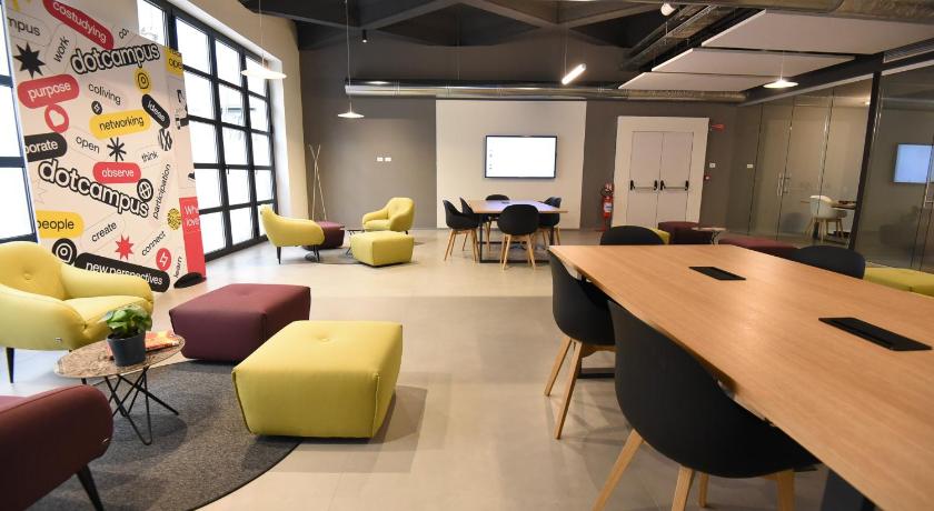 ローマ KeyZ @dotcampus Roma San Giovanni 3つ星 ホテル レストラン