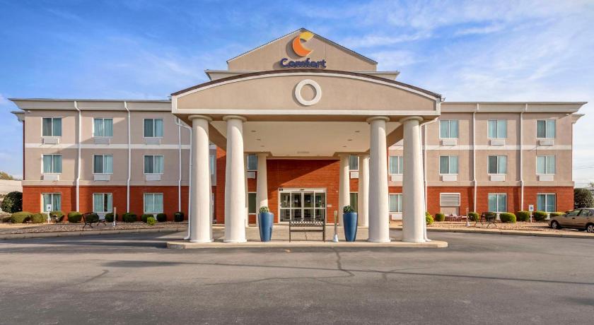 Comfort Inn US Hwy 80 photo