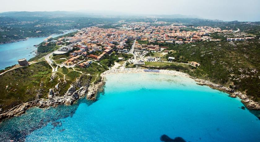 Smart Suite &amp; Apartments — Hotel in Santa Teresa Gallura
