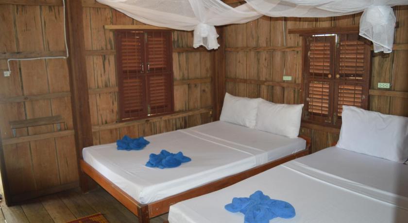 Palm Beach Bungalow Resort photo