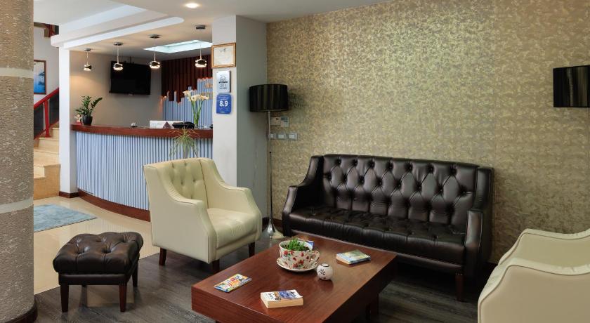Hotel Brilant Saranda photo