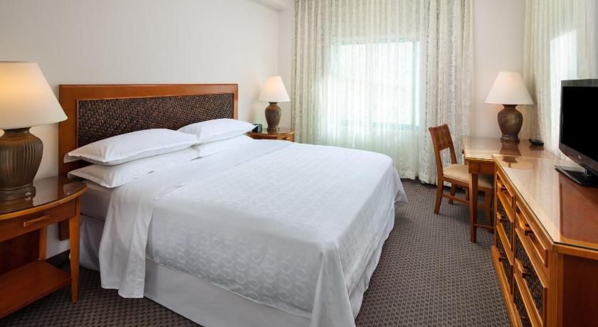 Sheraton Princess Kaiulani photo