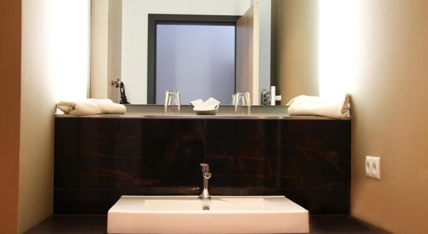 Image of Single Room 2