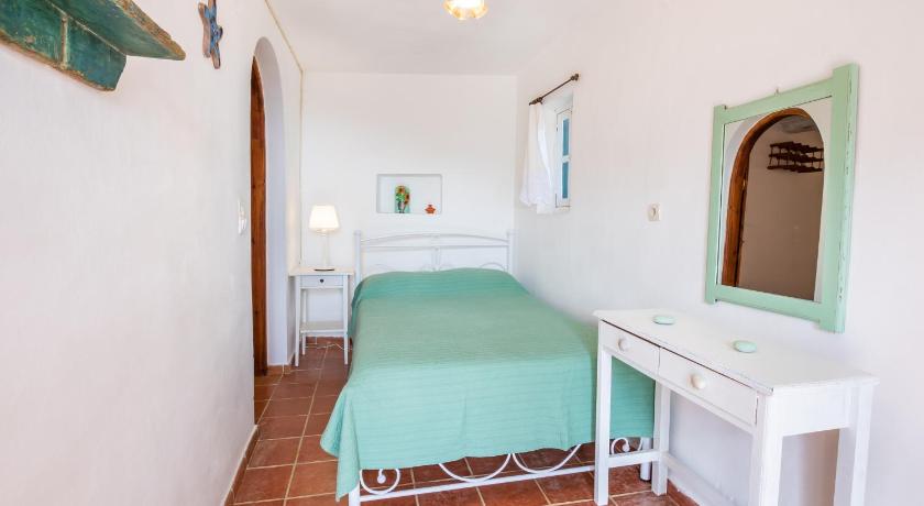 Olive Grove Cottage photo