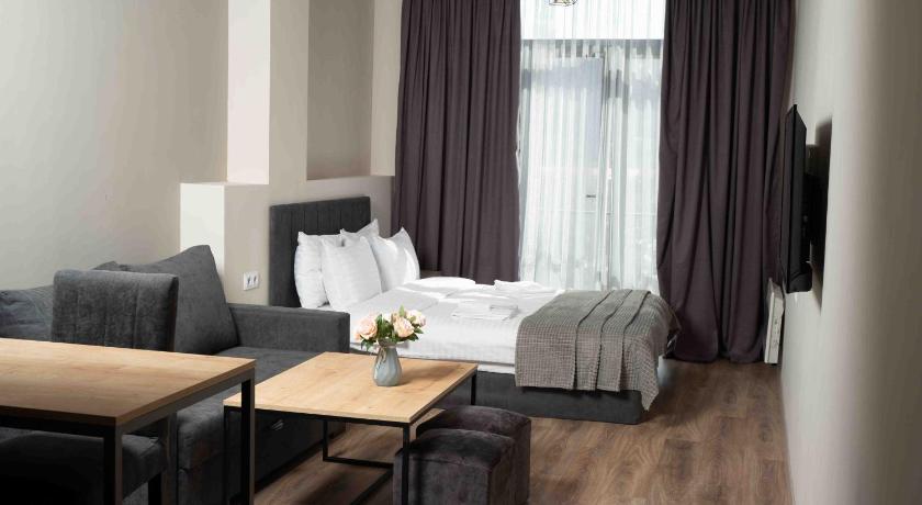 Forest Apartments Hotel photo